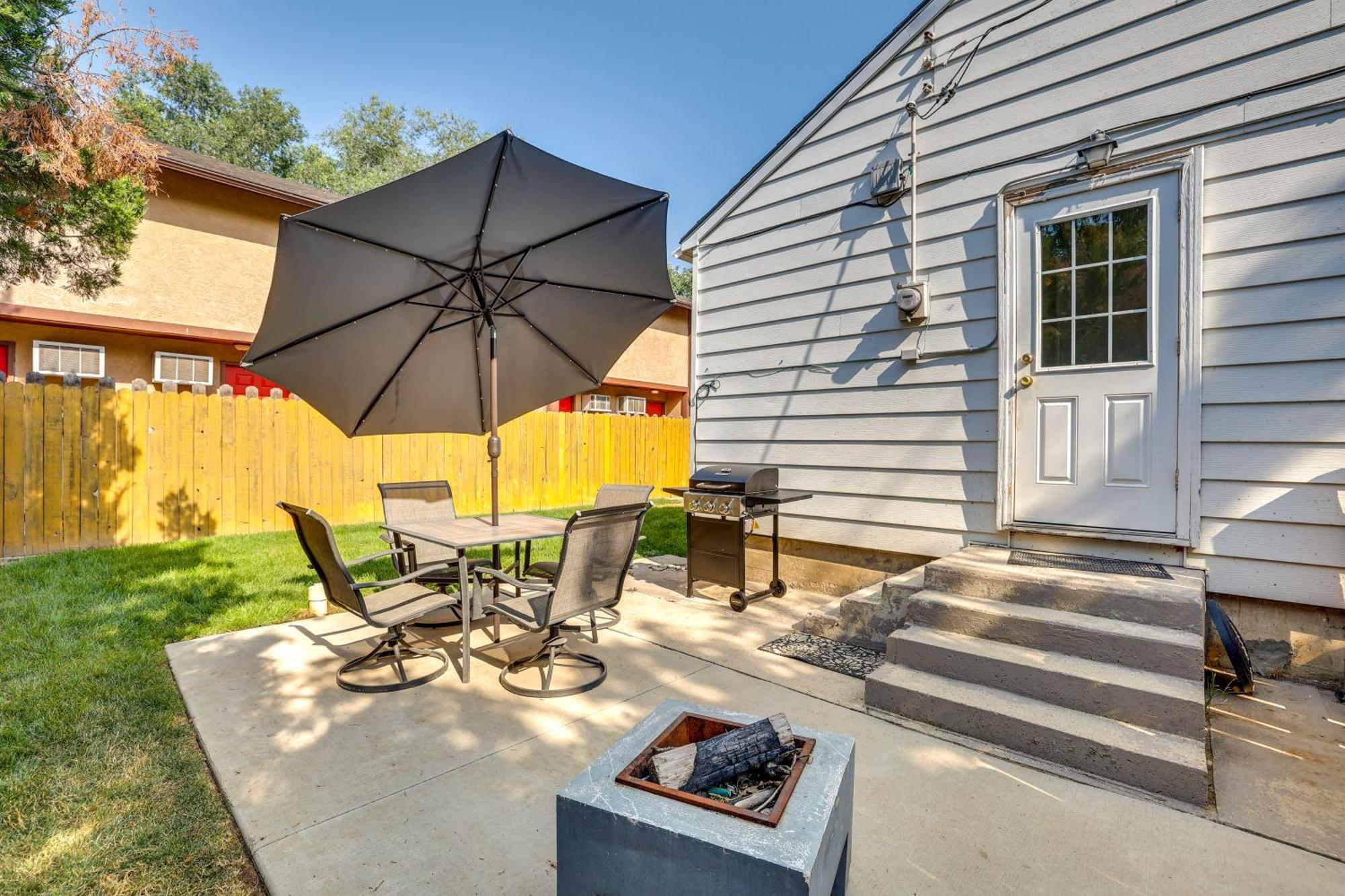 Meridian Townhome With Patio And Yard Near Downtown! Exterior photo